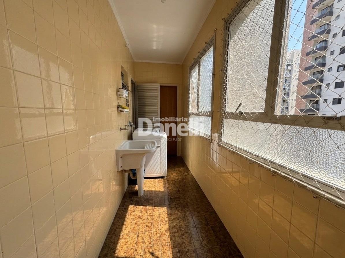 Apartamento à venda no Jardim das Nações: Área de Serviço