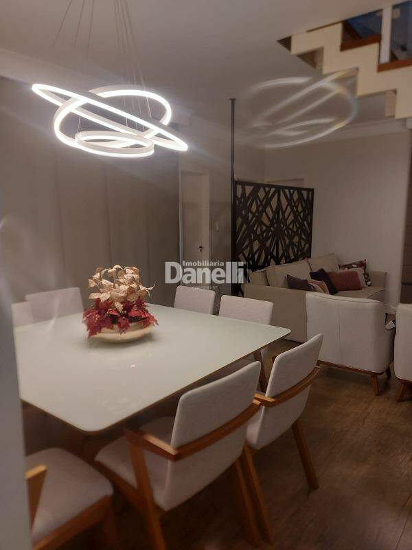 Apartamento à venda no Vila São José: 