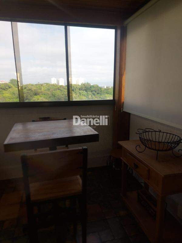 Apartamento à venda no Vila São José: 