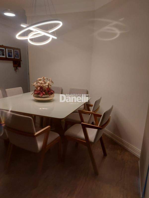 Apartamento à venda no Vila São José: 