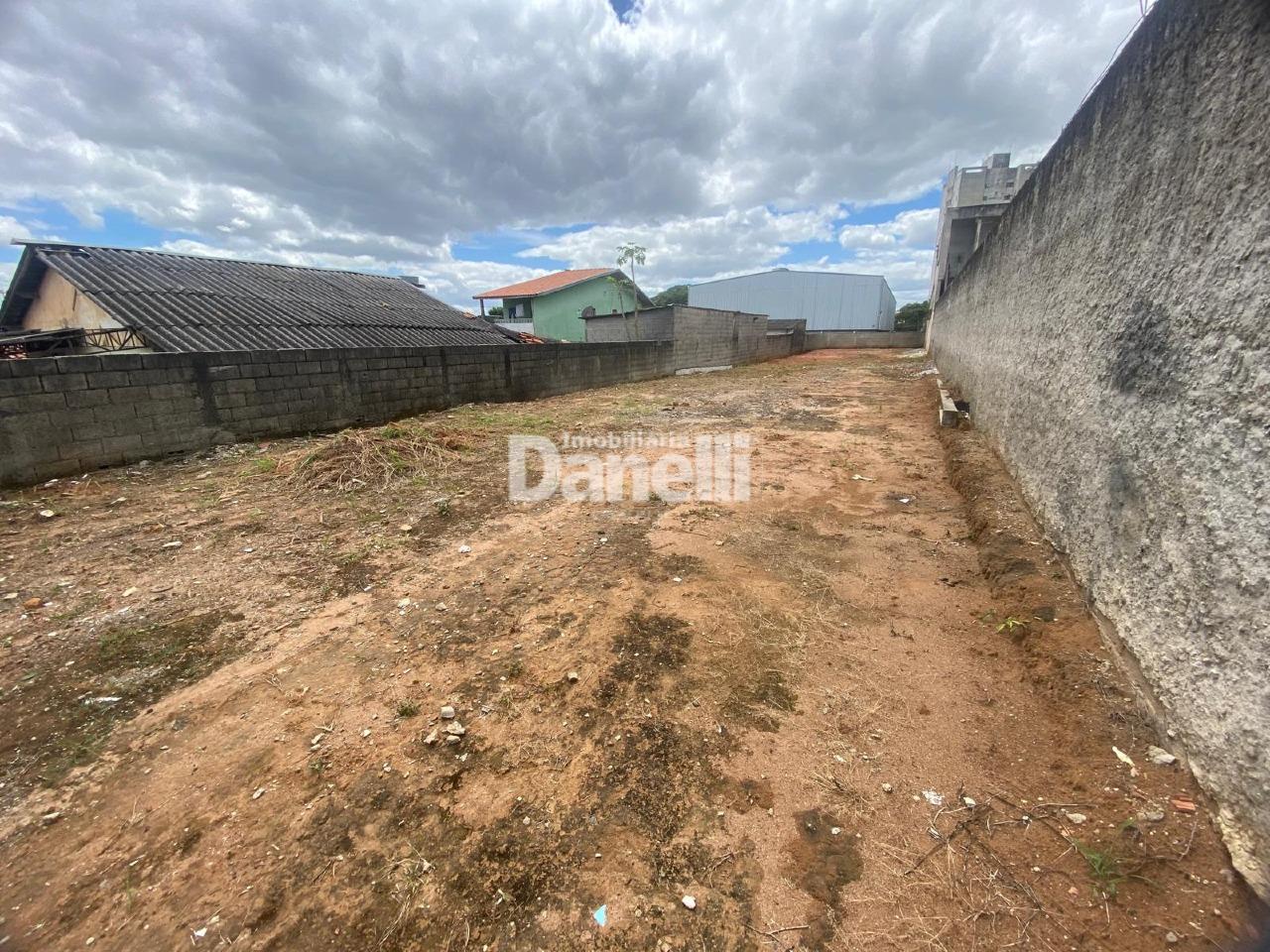 Lote à venda no Cidade Jardim: 