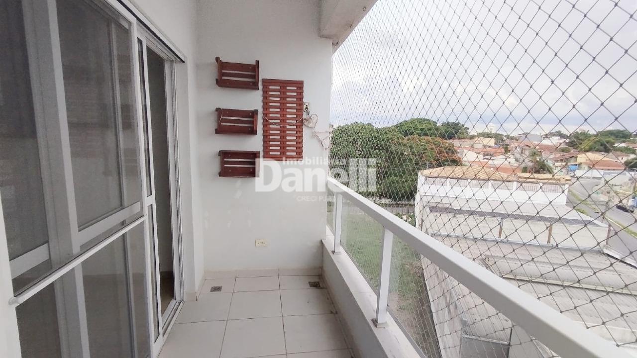 Apartamento à venda no Granja Daniel: 