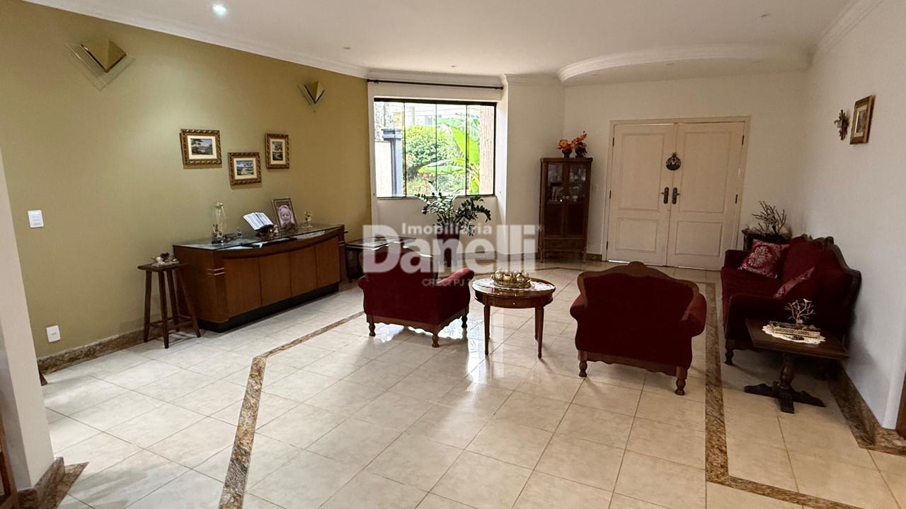 Casa em Condomínio à venda no Condomínio Village Taubaté: sala de visitas