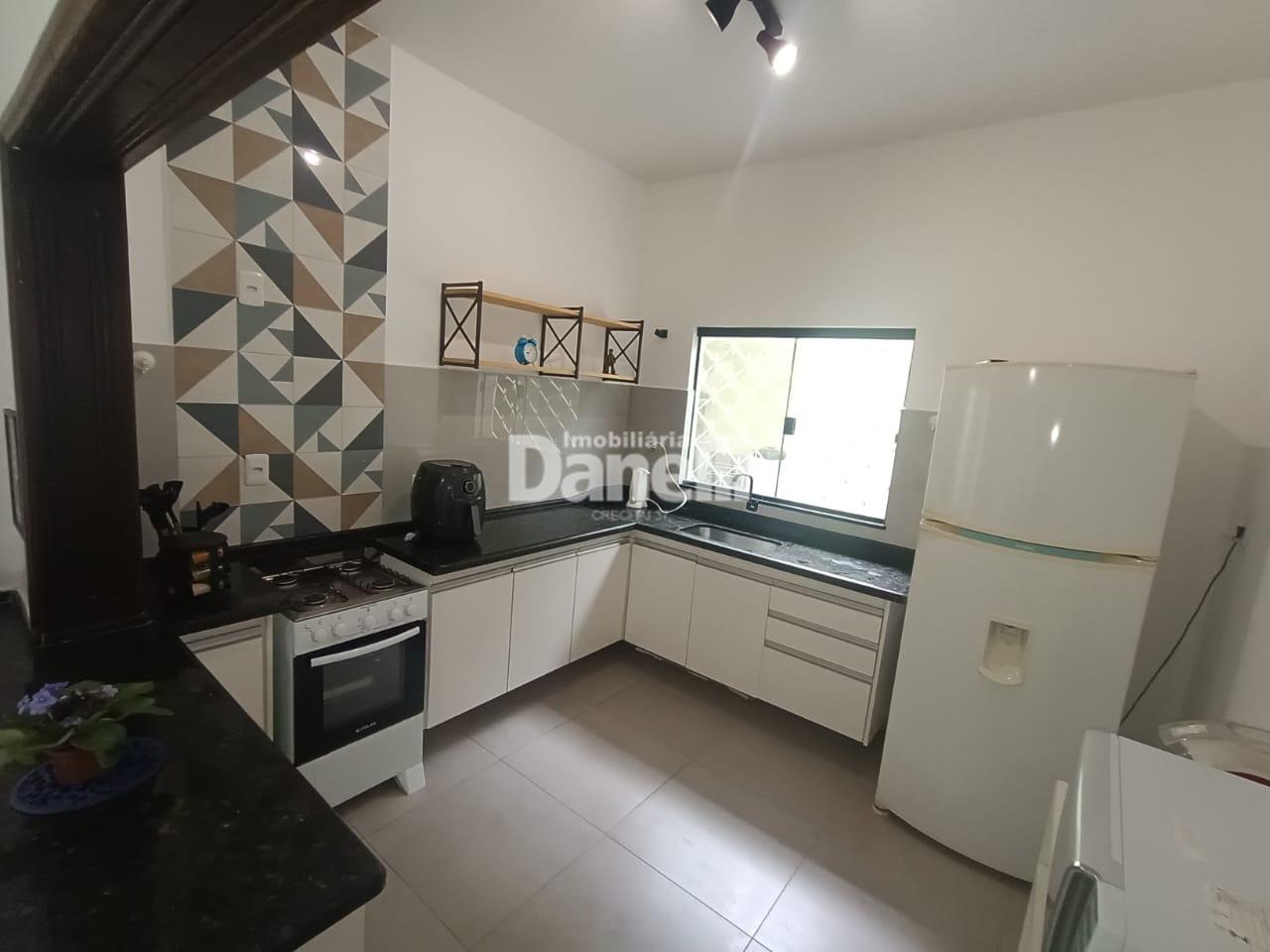 Casa à venda no Chácara do Visconde: 