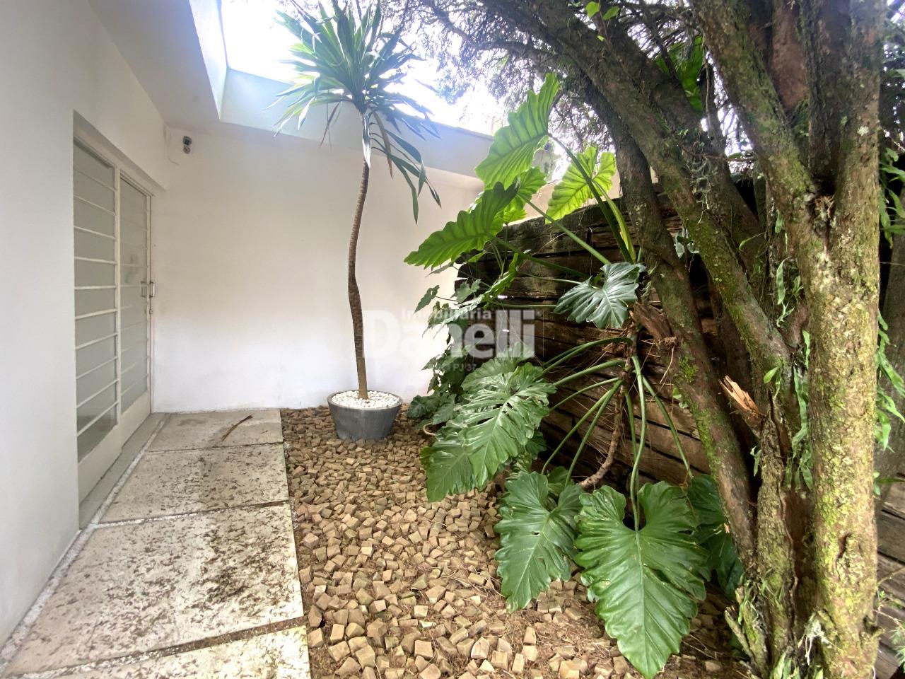 Casa à venda no Jardim das Nações: 