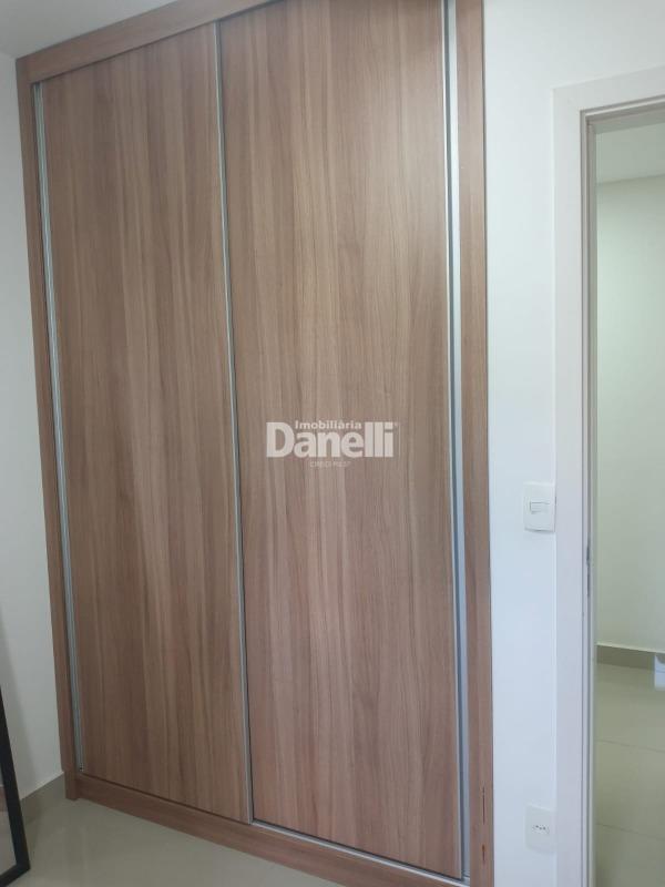 Apartamento à venda no Jardim das Nações: 