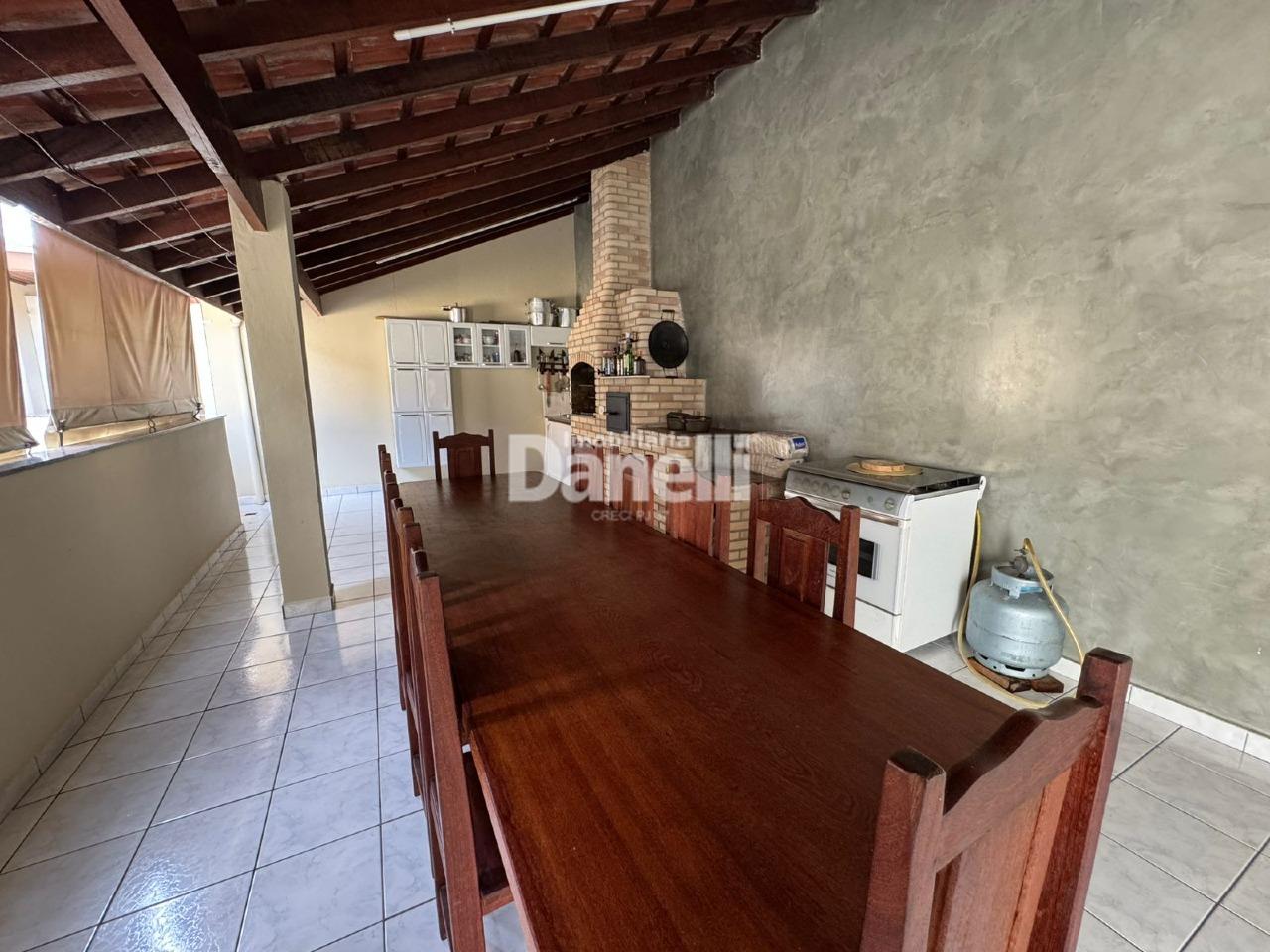 Sobrado à venda no Vila Aparecida: 