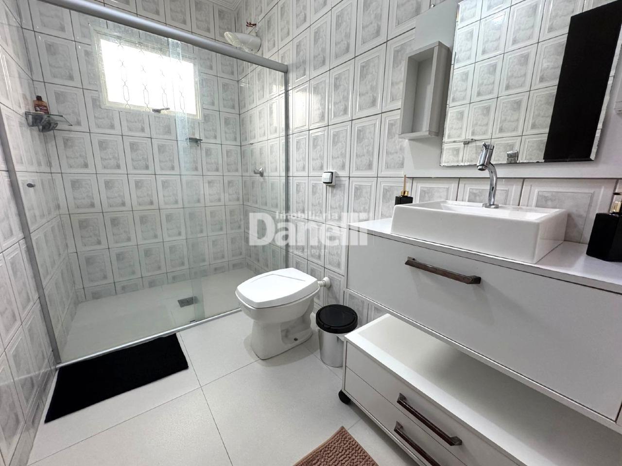 Sobrado à venda no Vila Aparecida: 