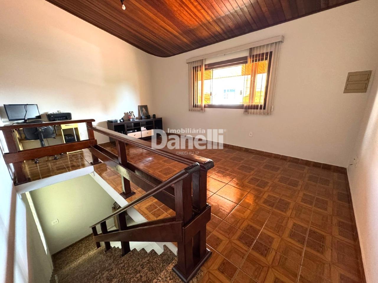 Sobrado à venda no Vila Aparecida: 