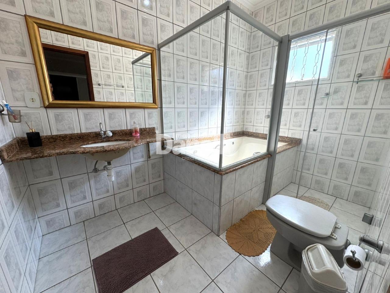 Sobrado à venda no Vila Aparecida: 