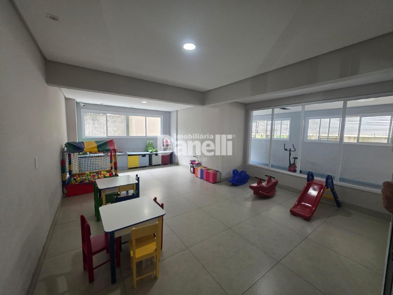 Apartamento à venda no Granjas Santa Terezinha: 