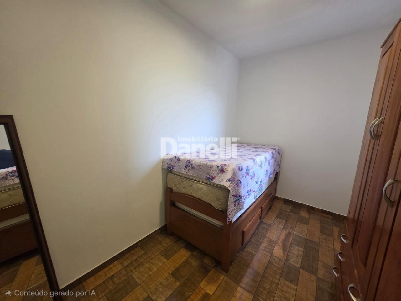 Apartamento à venda no Granjas Santa Terezinha: 
