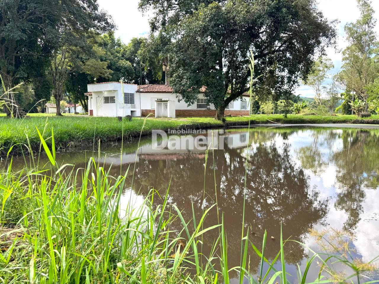 Ponto Comercial para aluguel no Poço Grande: 