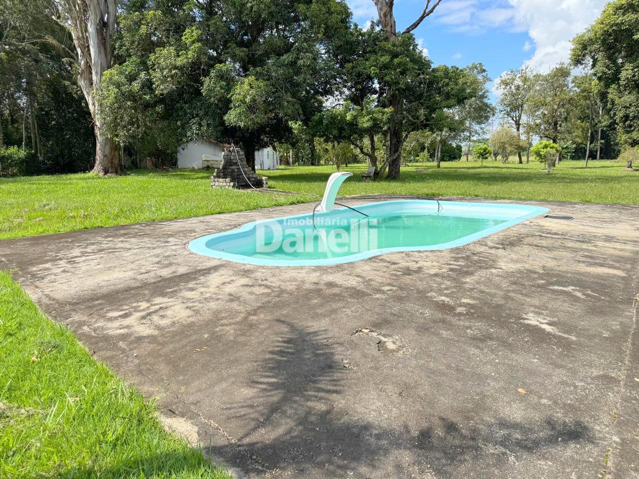 Ponto Comercial para aluguel no Poço Grande: 