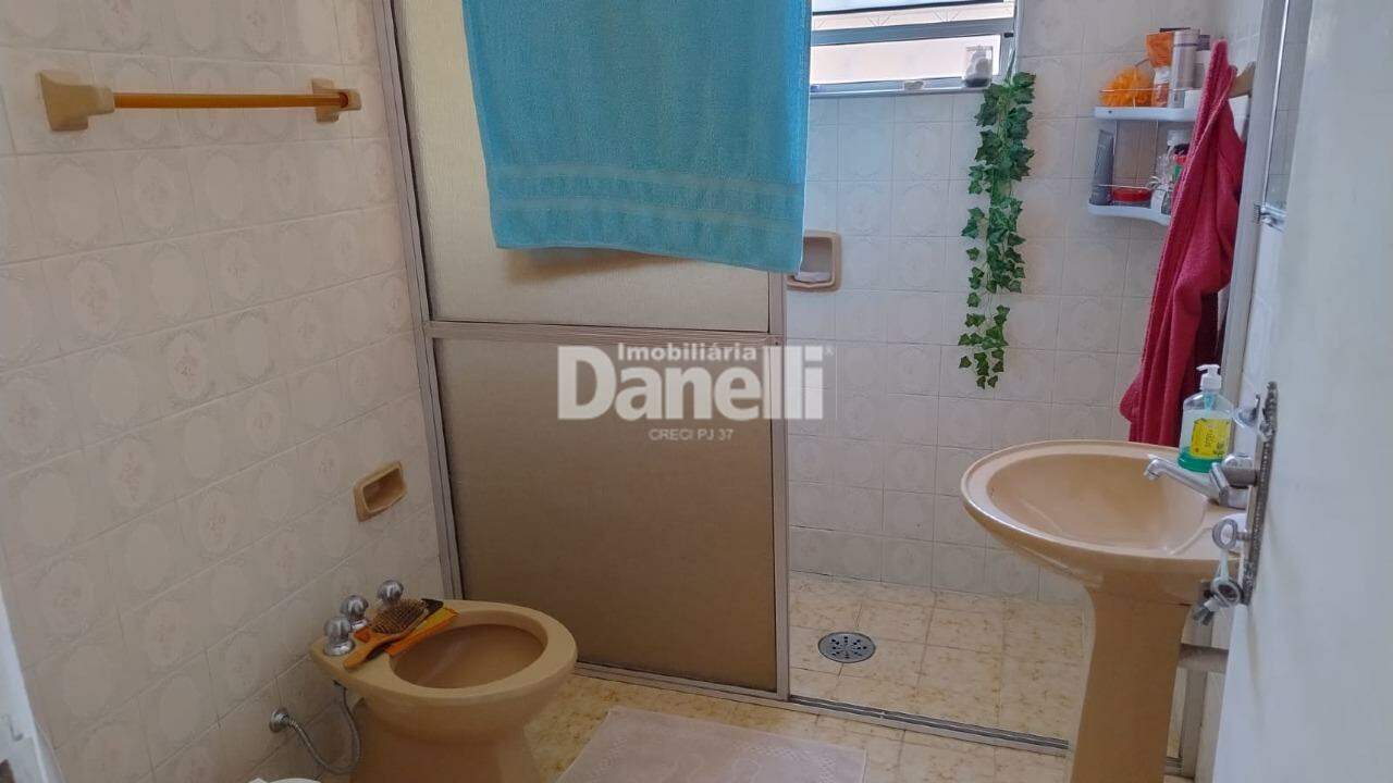 Casa à venda no Centro: 