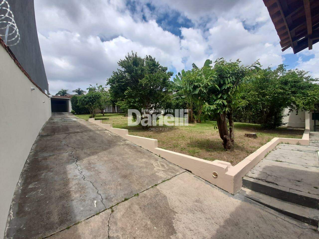 Casa à venda no Jardim das Nações: 