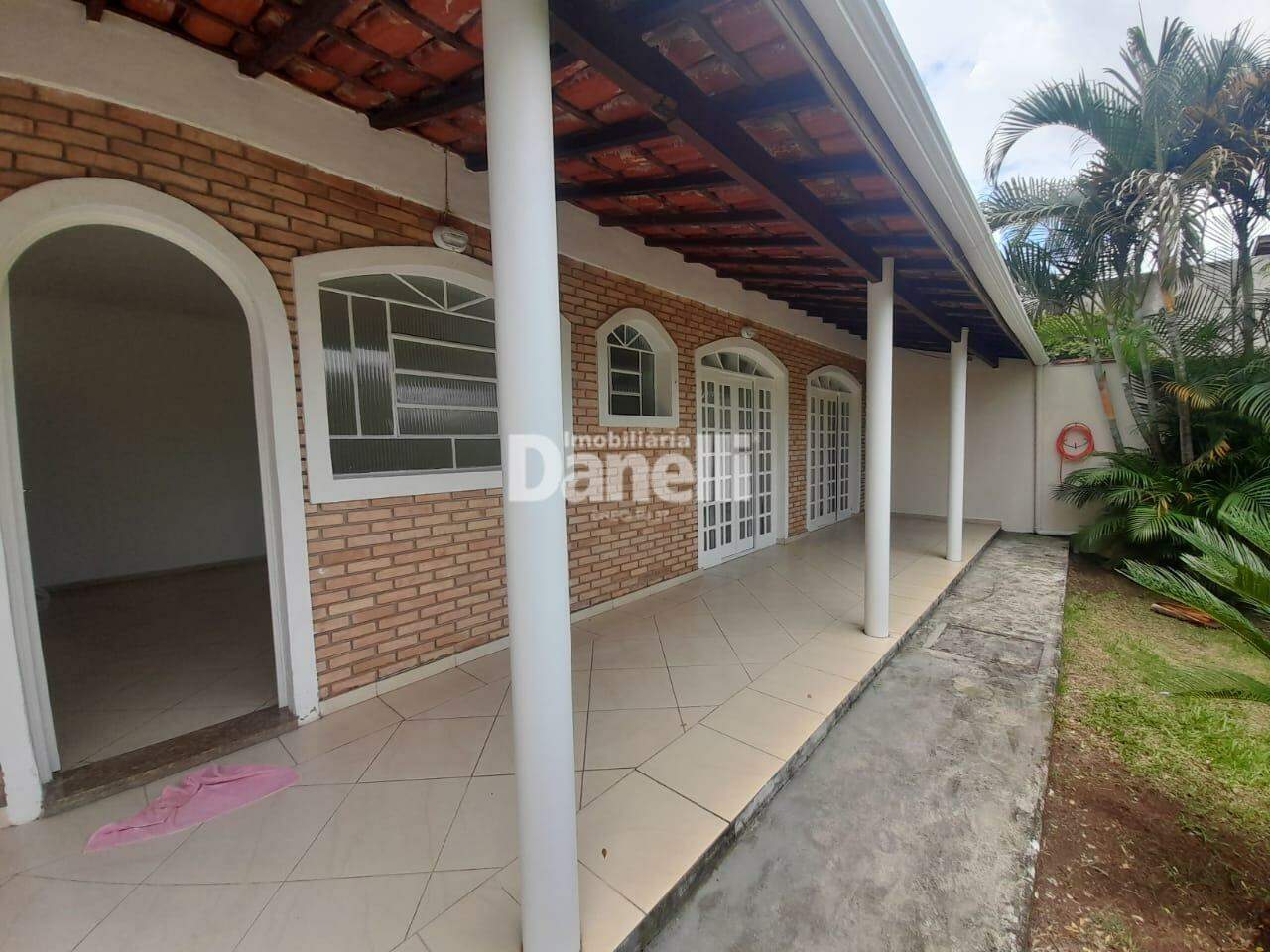 Casa à venda no Jardim das Nações: 