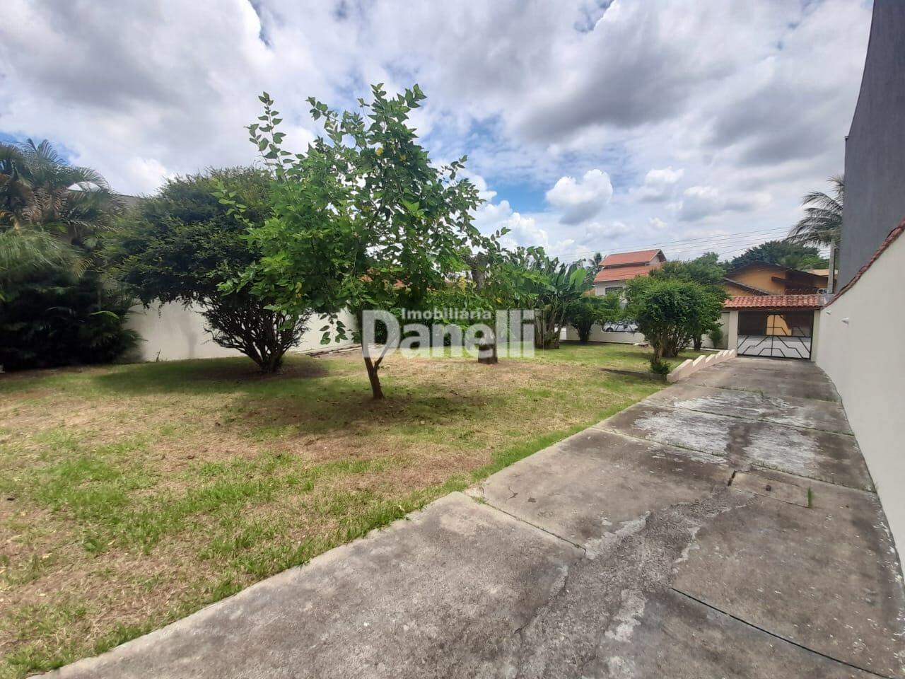Casa à venda no Jardim das Nações: 