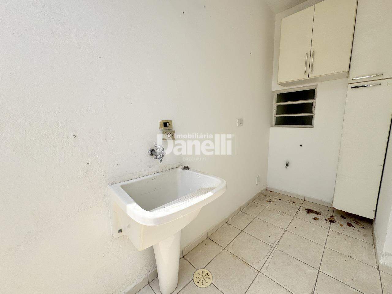 Casa em Condomínio à venda no Parque São Cristovão: 