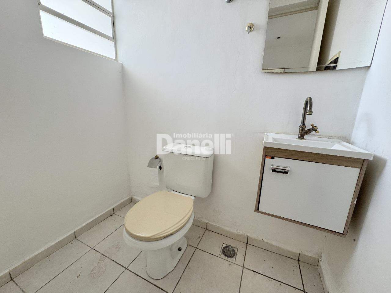 Casa em Condomínio à venda no Parque São Cristovão: 