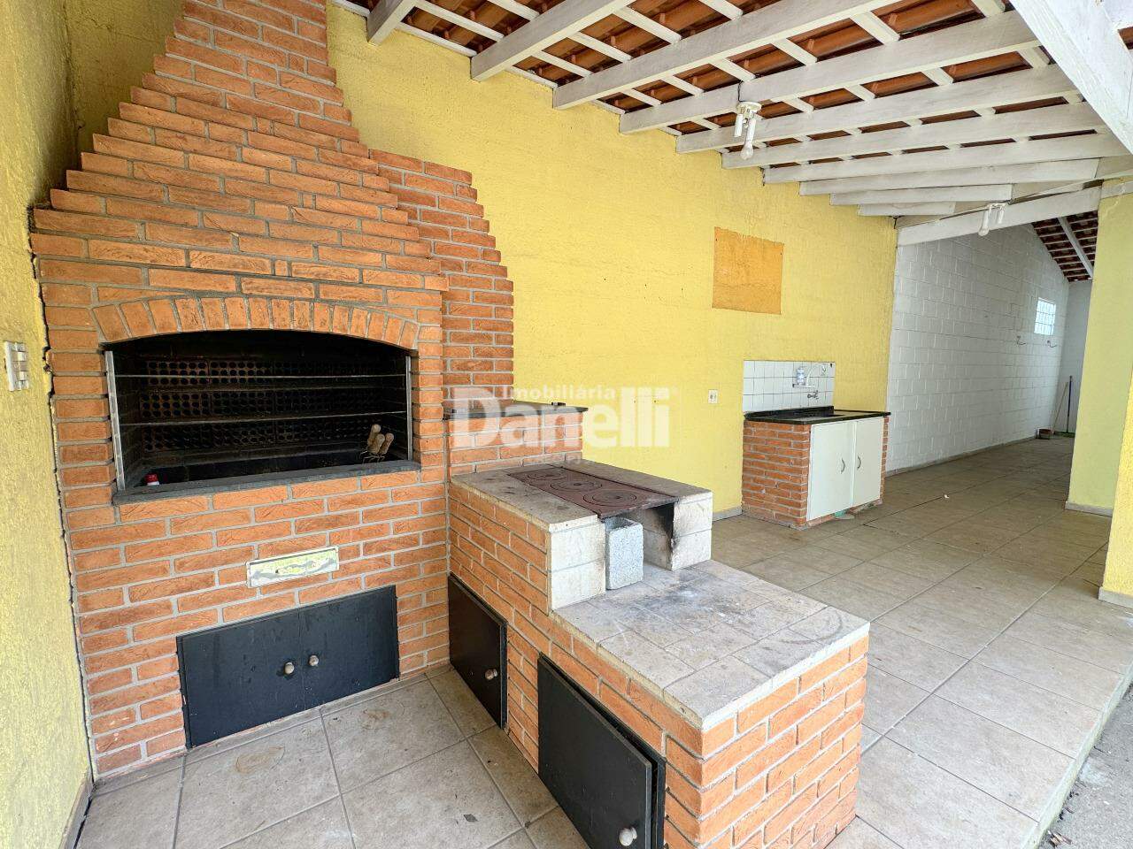 Casa em Condomínio à venda no Parque São Cristovão: 