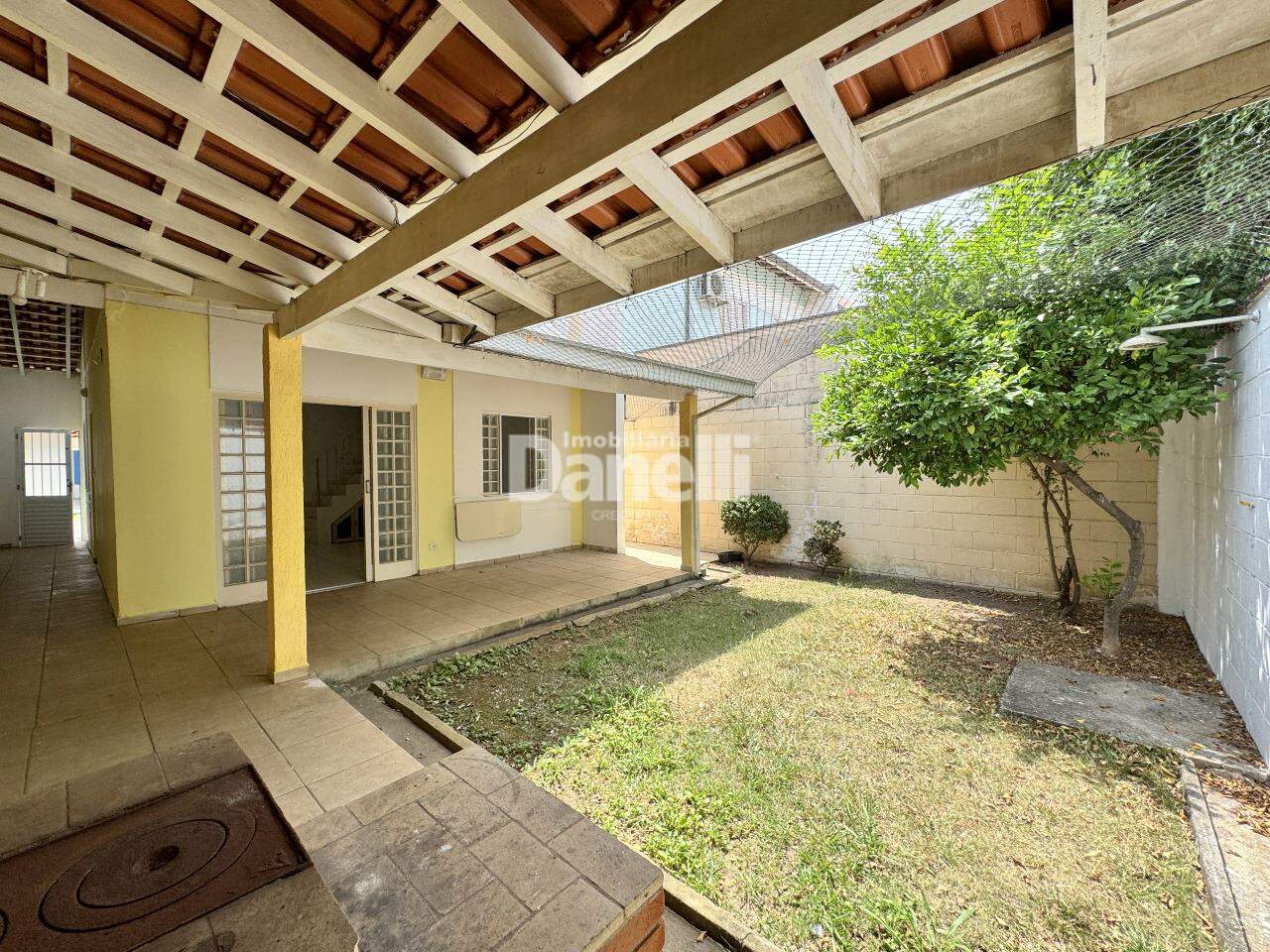 Casa em Condomínio à venda no Parque São Cristovão: 