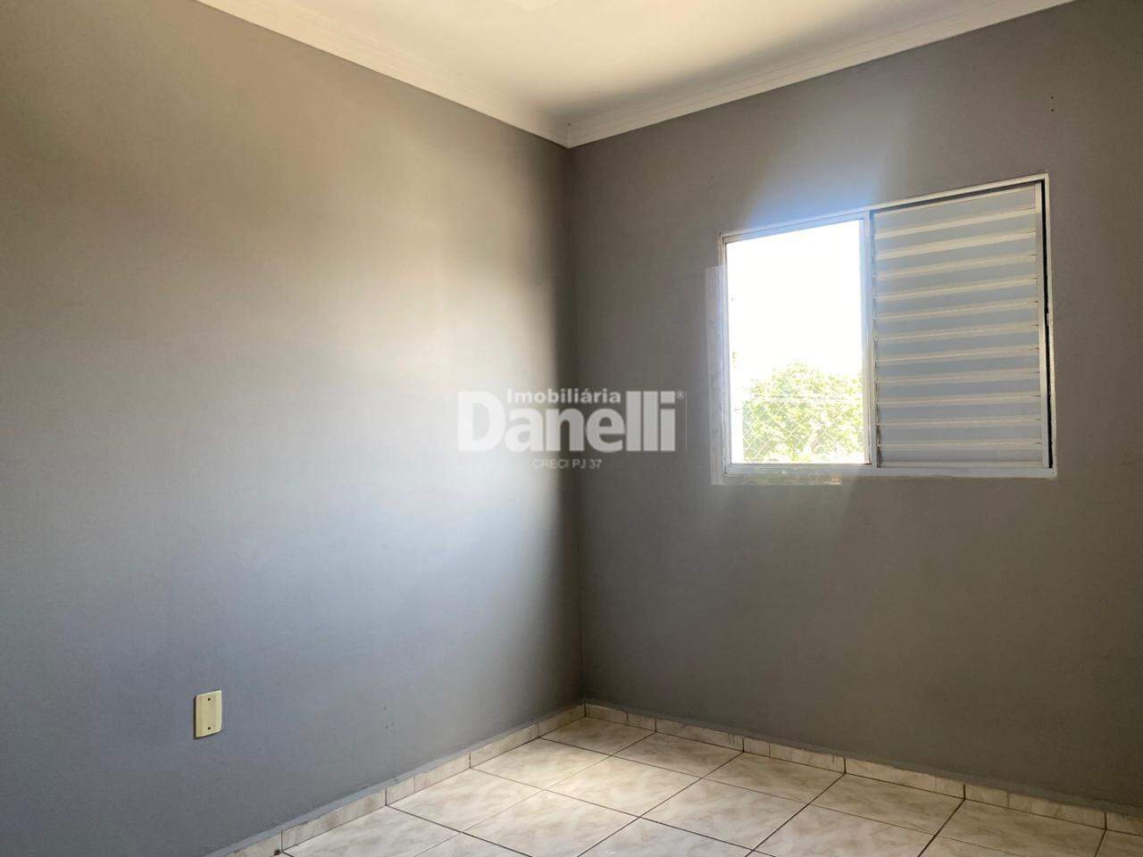 Apartamento para aluguel no Parque Santo Antônio: 