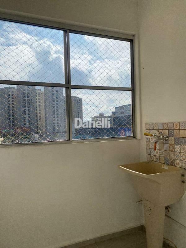 Apartamento para aluguel no Parque Santo Antônio: 