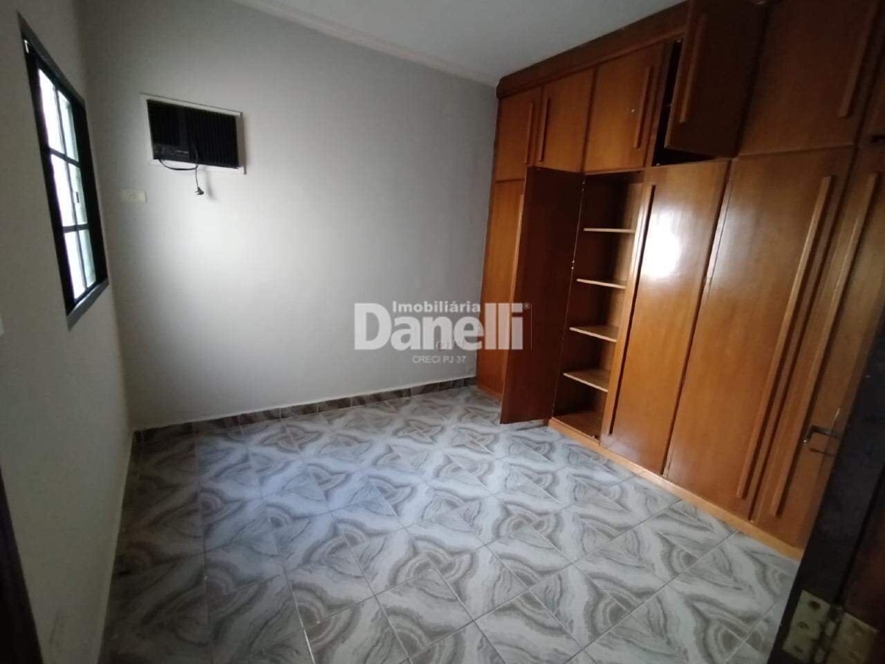 Casa para aluguel no Centro: 
