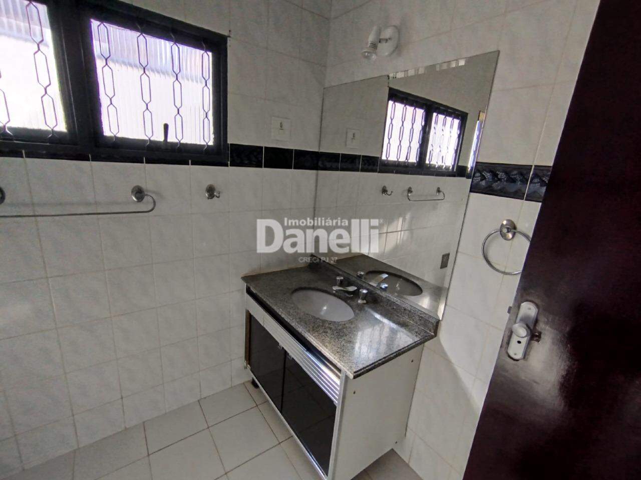 Casa para aluguel no Centro: 