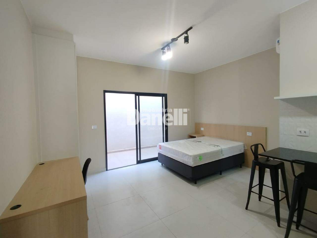 Apartamento para aluguel no Jardim Eulália: 
