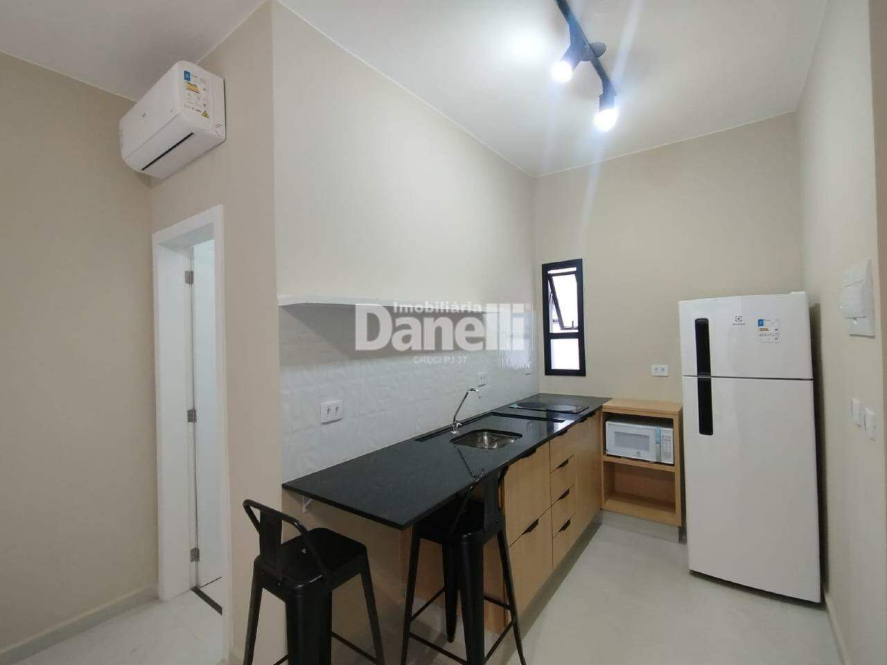 Apartamento para aluguel no Jardim Eulália: 