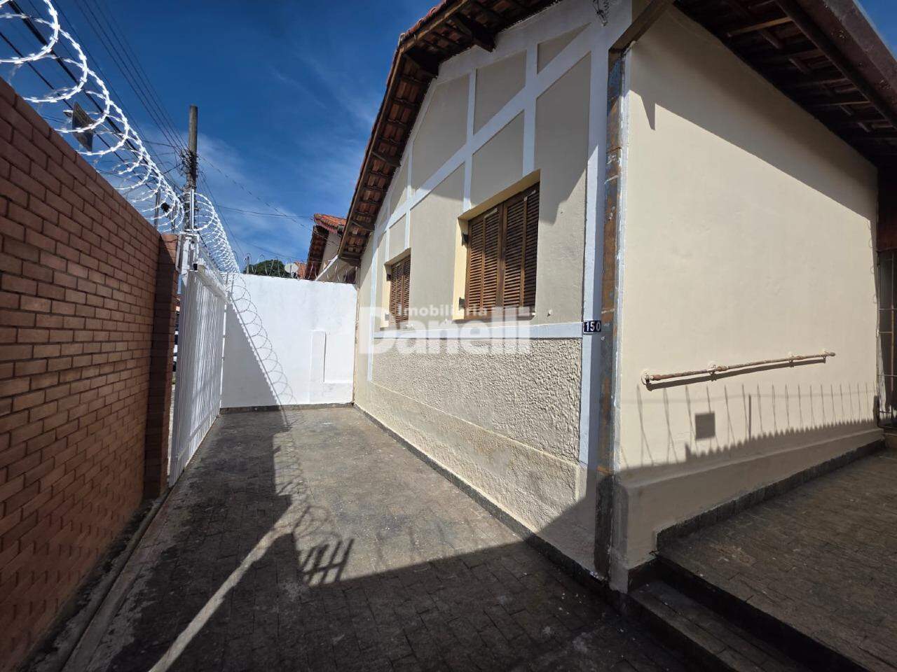 Casa à venda no Centro: 