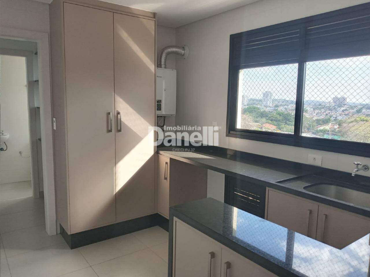 Apartamento à venda no Jardim das Nações: 