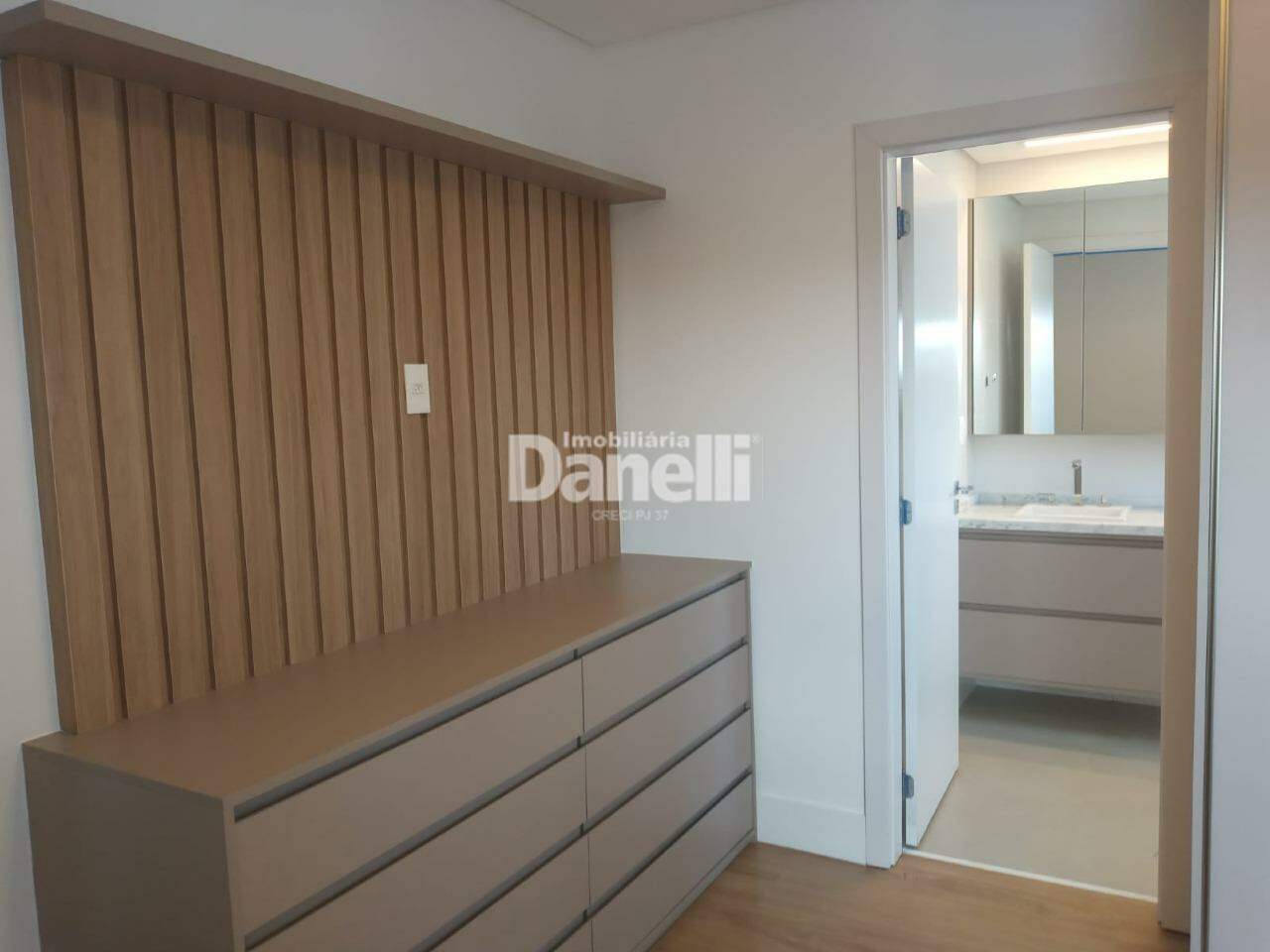 Apartamento à venda no Jardim das Nações: 