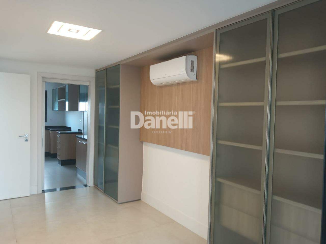 Apartamento à venda no Jardim das Nações: 