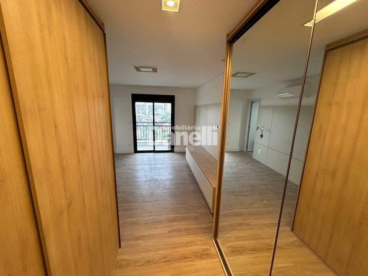 Apartamento à venda no Jardim das Nações: 