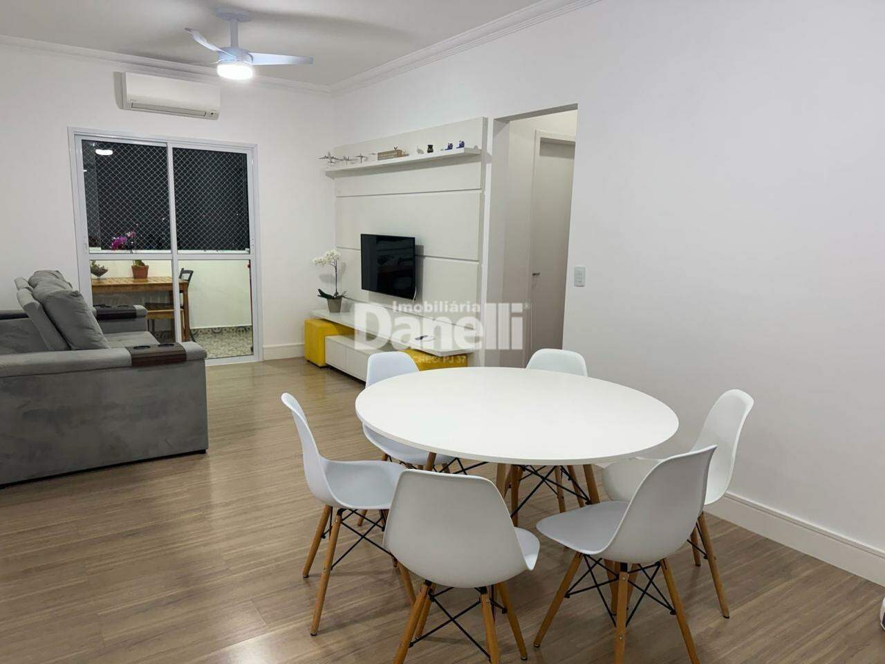 Apartamento à venda no Vila São José: 