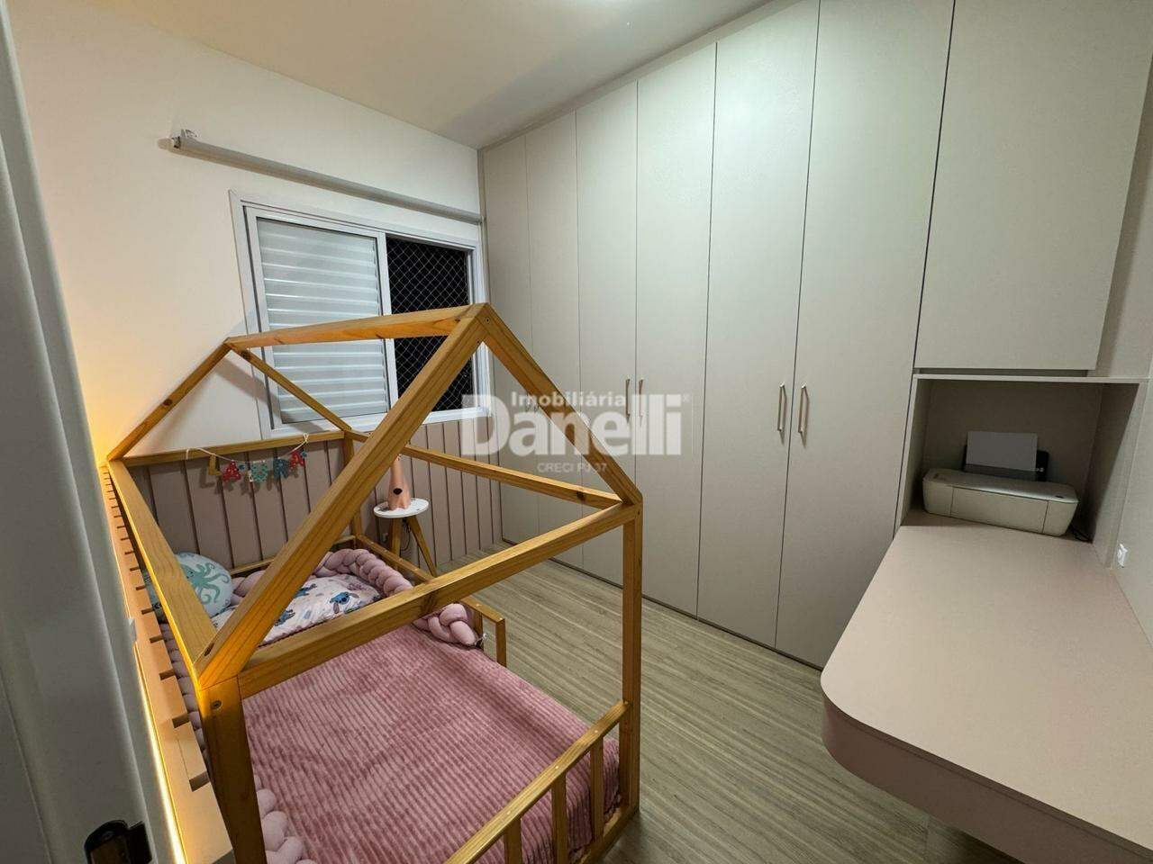 Apartamento à venda no Vila São José: 