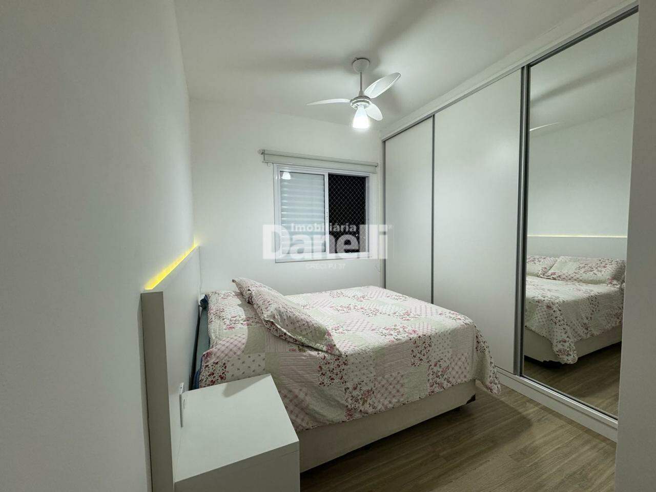 Apartamento à venda no Vila São José: 