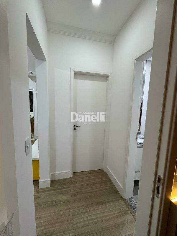 Apartamento à venda no Vila São José: 