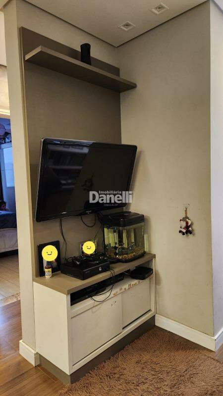 Apartamento à venda no Vila das Jabuticabeiras: sala tv