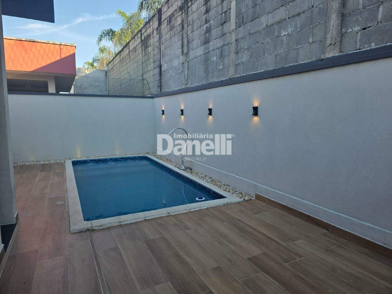 Casa em Condomínio à venda no Condomínio Residencial Tecoara: 