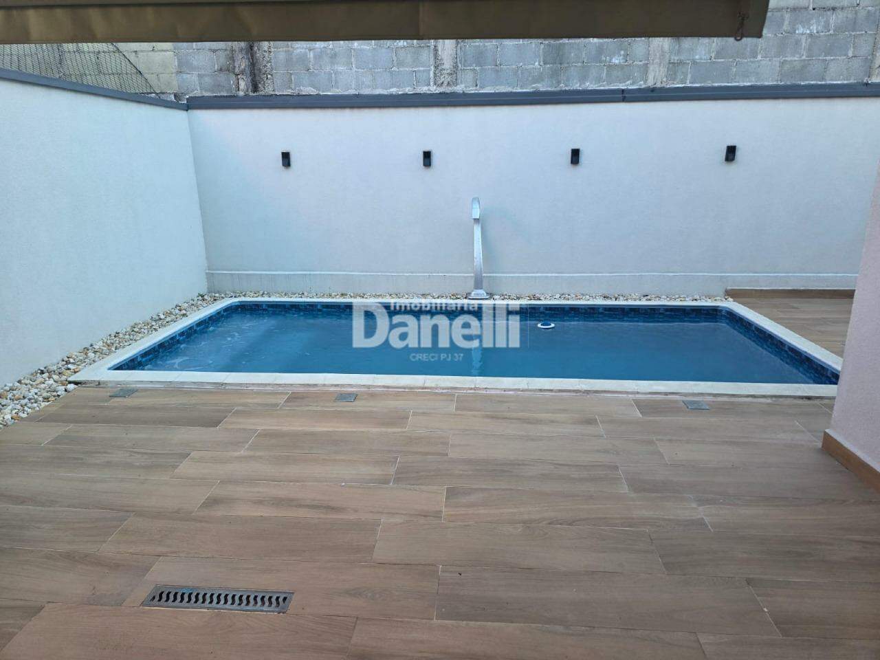 Casa em Condomínio à venda no Condomínio Residencial Tecoara: 