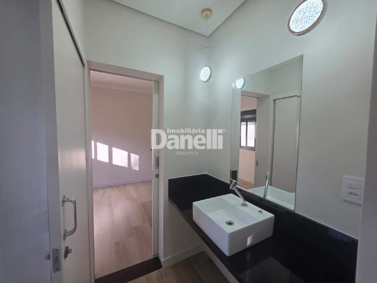 Casa em Condomínio à venda no Condomínio Residencial Tecoara: 