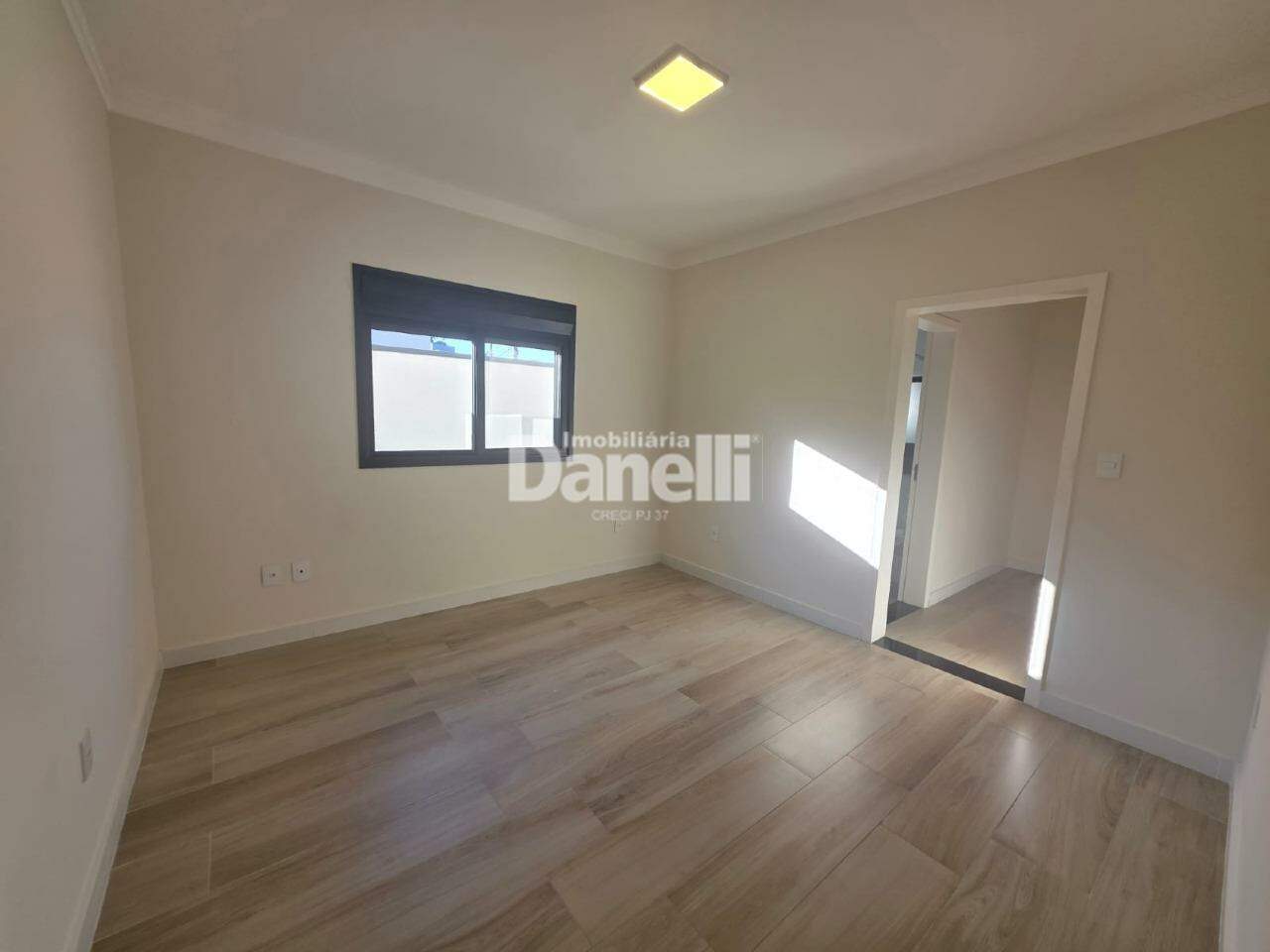 Casa em Condomínio à venda no Condomínio Residencial Tecoara: 