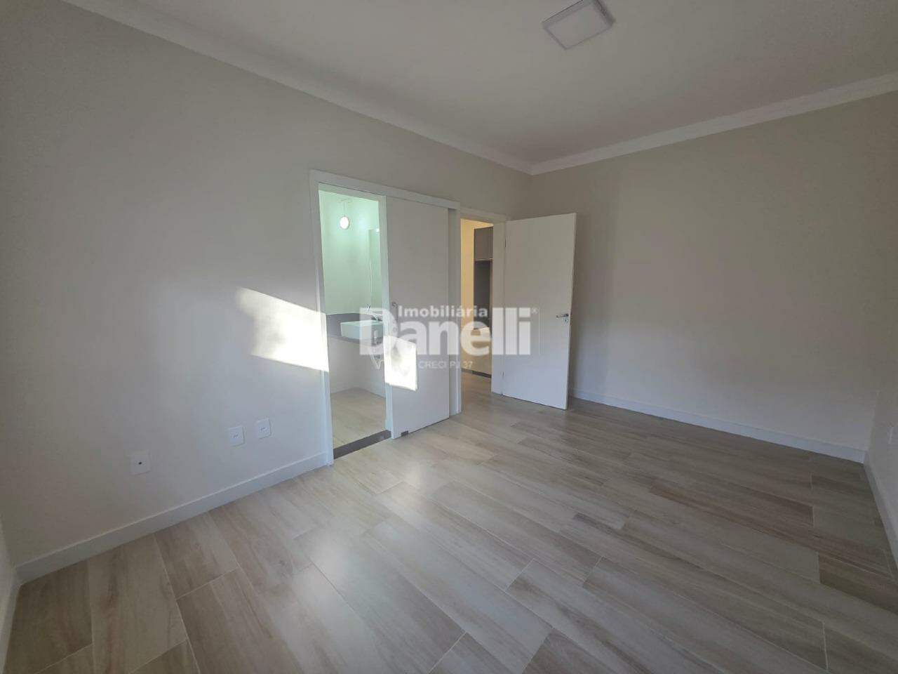 Casa em Condomínio à venda no Condomínio Residencial Tecoara: 