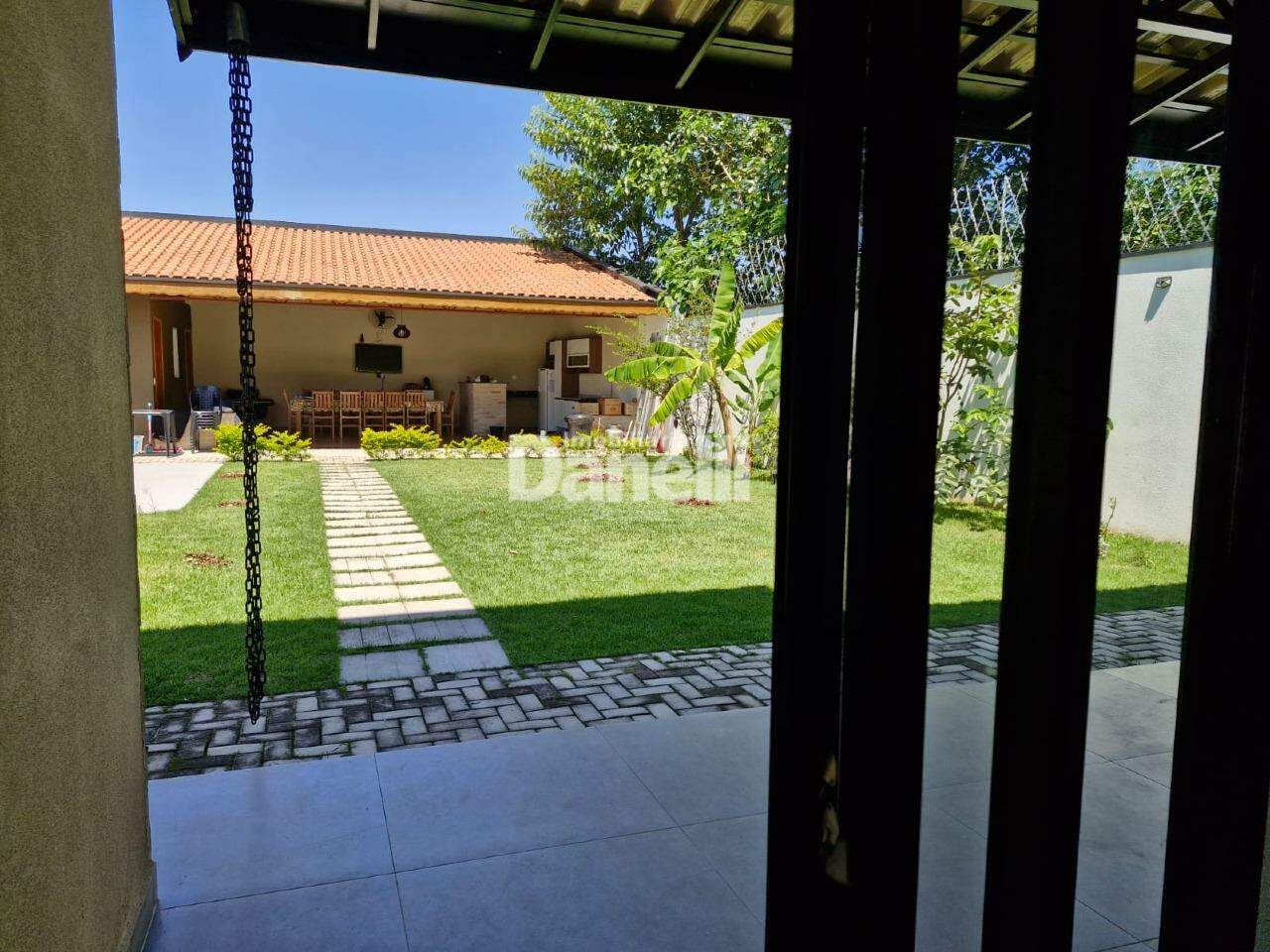 Casa em Condomínio à venda no Quiririm: 