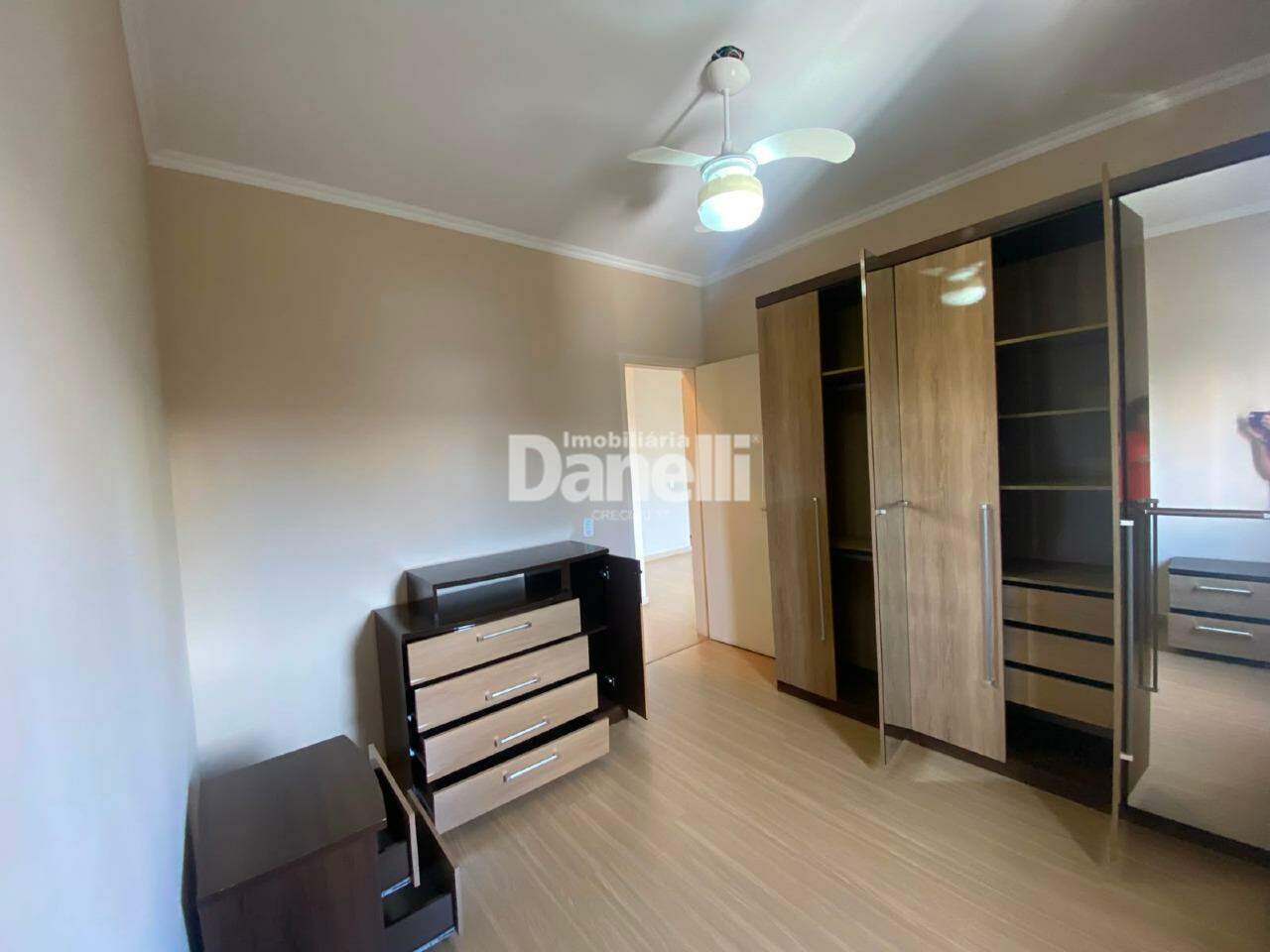Apartamento para aluguel no Jardim das Nações: 