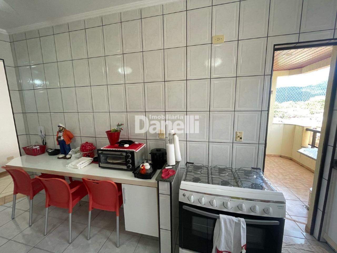 Apartamento à venda no Barra da Lagoa: 